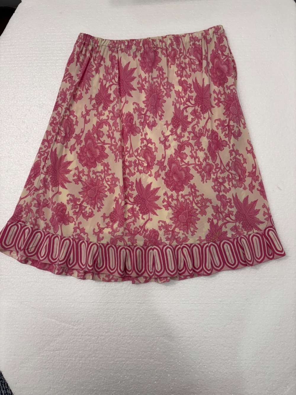 Vintage Pink & White Silk Elastic Waist Skirt; Size: 6